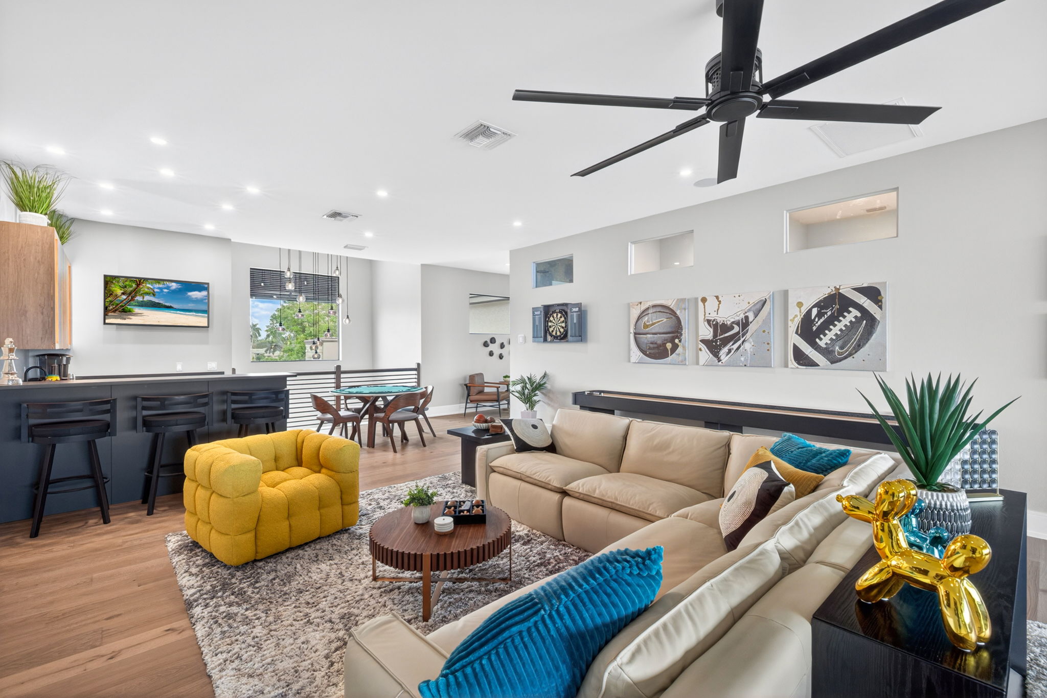 Whiskey Creek model family room
