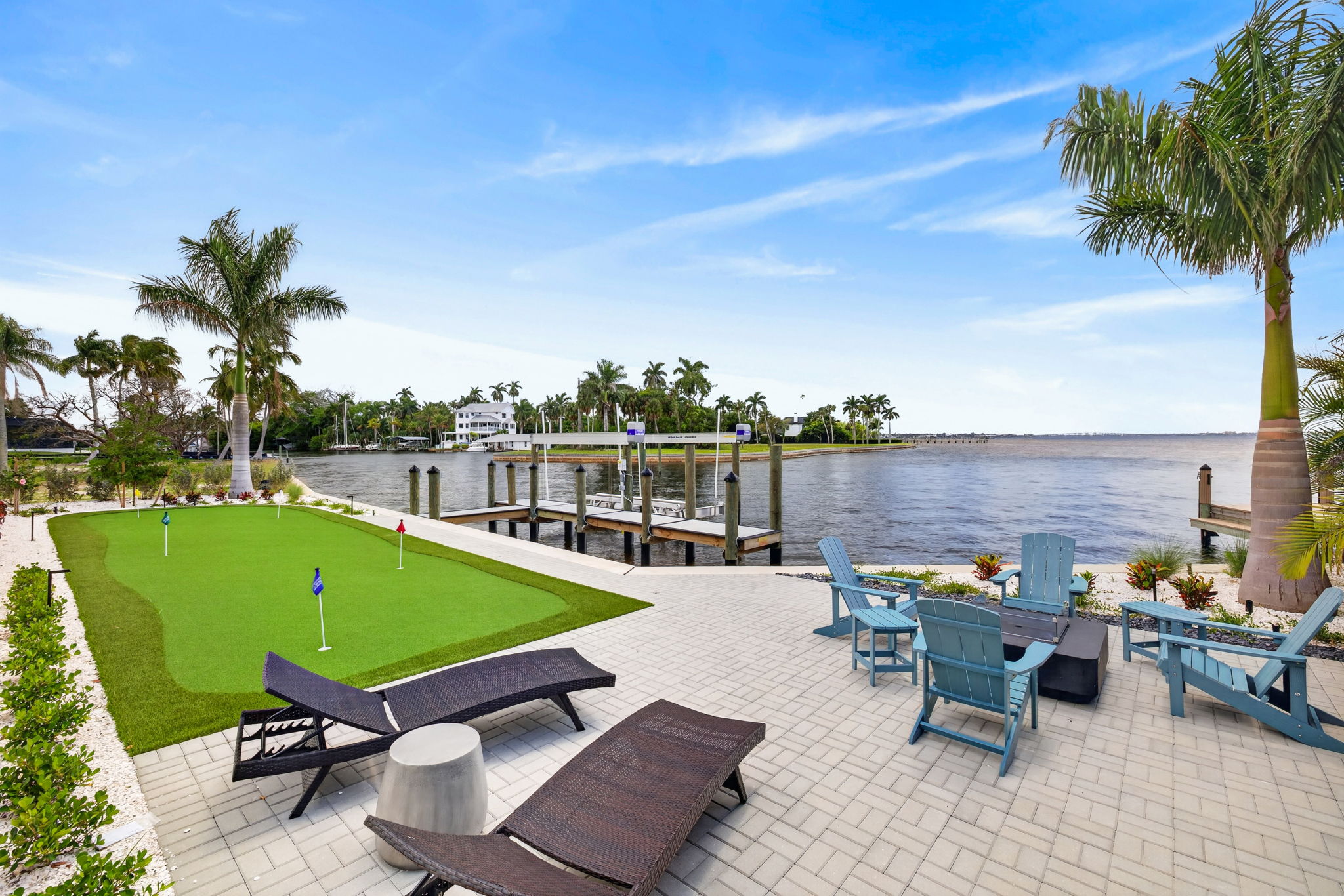 Whiskey Creek model home sunning area